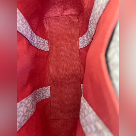 Unused Michael Kors Tote - Picture 5 of 5